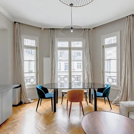 Apartment Grand Luxe - Trocadero